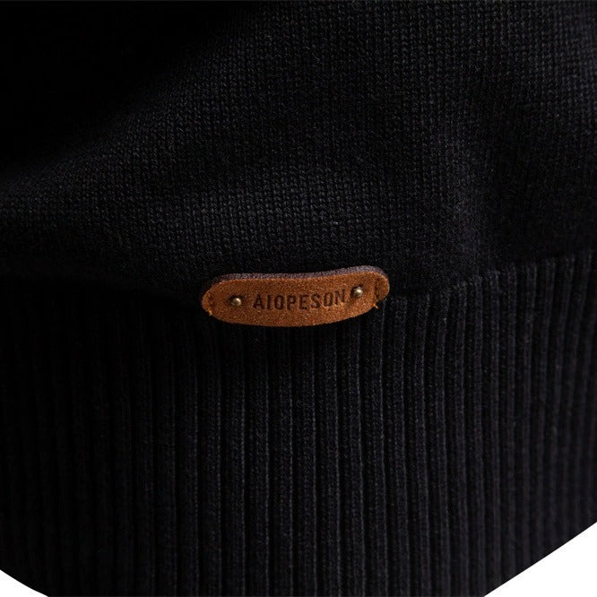 Men's Contrast Stripe Quarter-Zip Sweater
